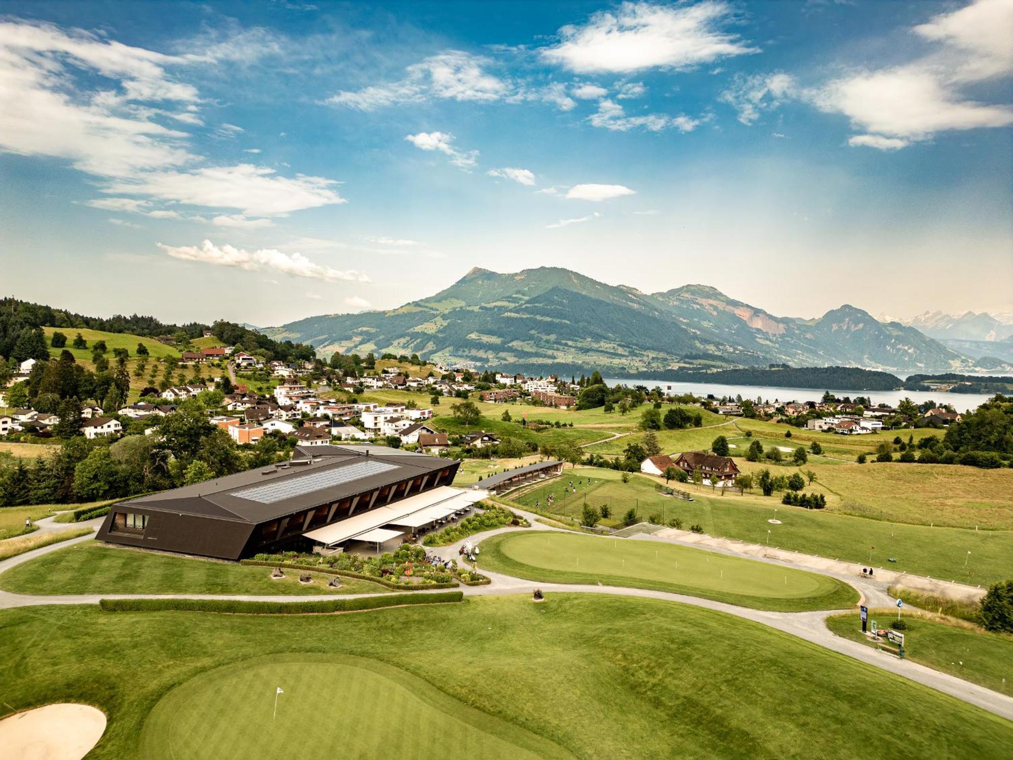 Gasthaus Badhof - Golfhotel Meggen Екстериор снимка