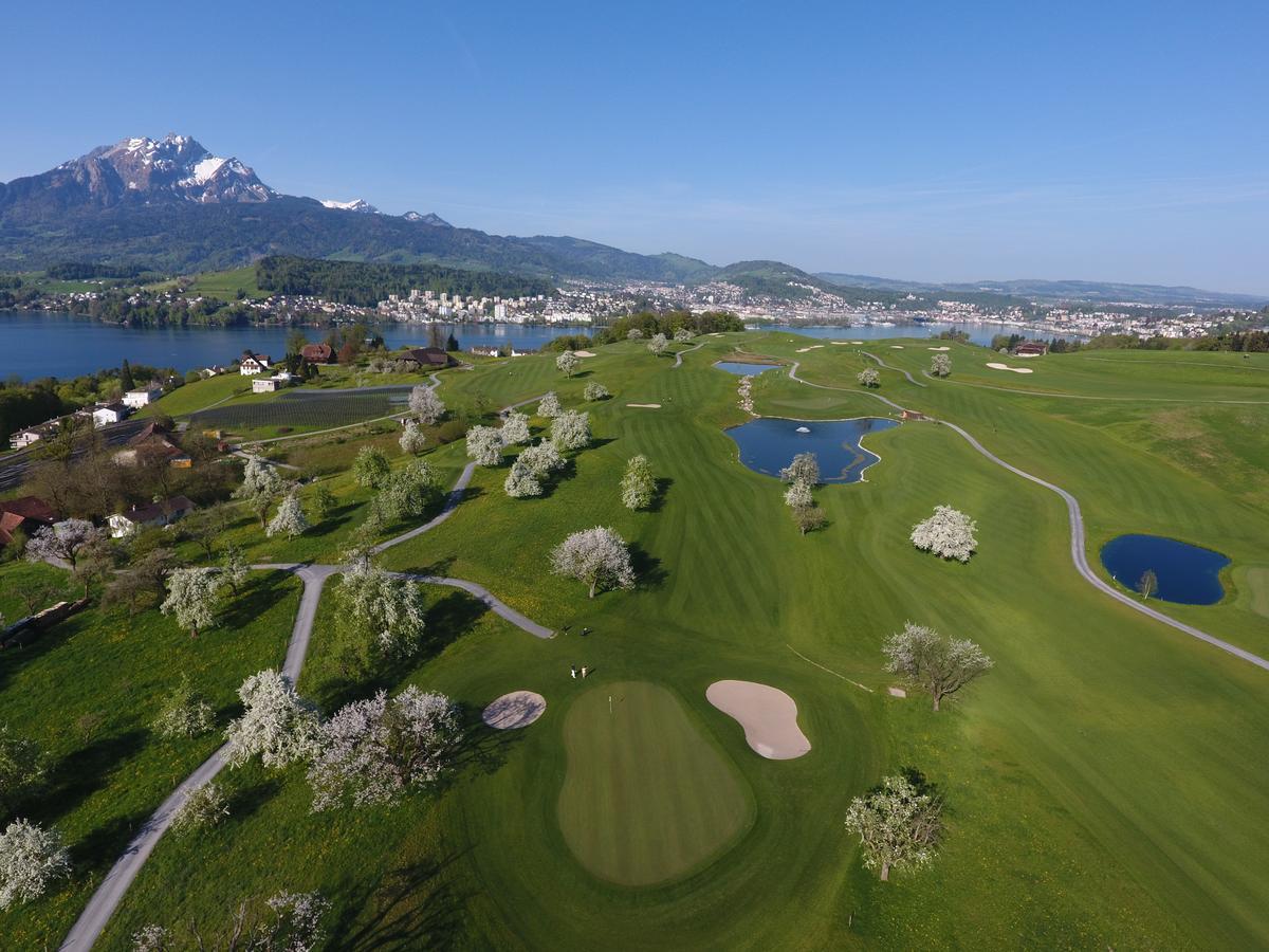 Gasthaus Badhof - Golfhotel Meggen Екстериор снимка